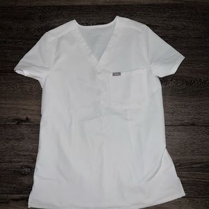 White figs scrub top XXS